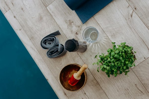 Handbag harmony unleashed: how to choose the ideal shape and style for every outfit